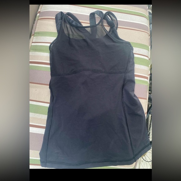 Limited Edition Lululemon Top - Picture 4 of 8